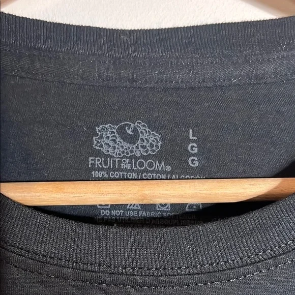 Black KiND T-Shirt - Picture 4 of 4